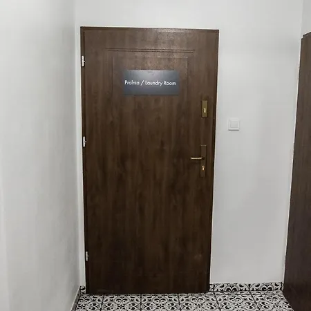 Cracwow K8 No.8 Apartment *